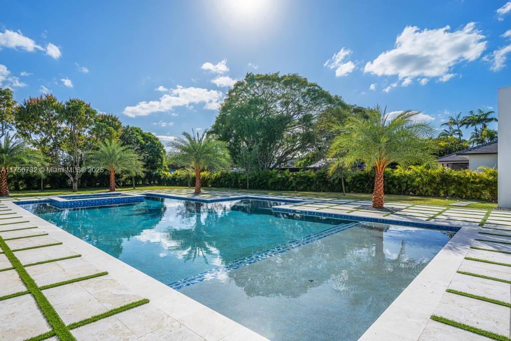 UNINCORPORATED DADE COUNTY - Residential