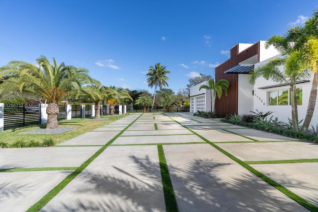 UNINCORPORATED DADE COUNTY - Residential