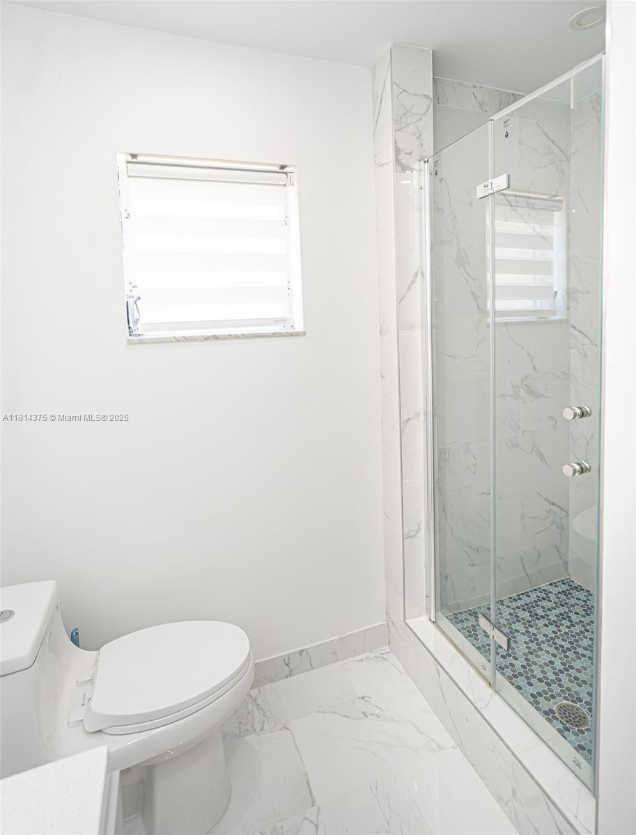 BEVERLY HILLS CONDO NUMBE - Residential