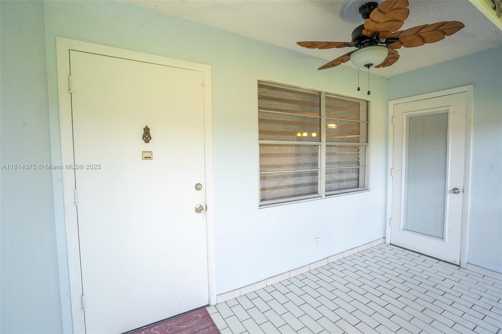 BEVERLY HILLS CONDO NUMBE - Residential