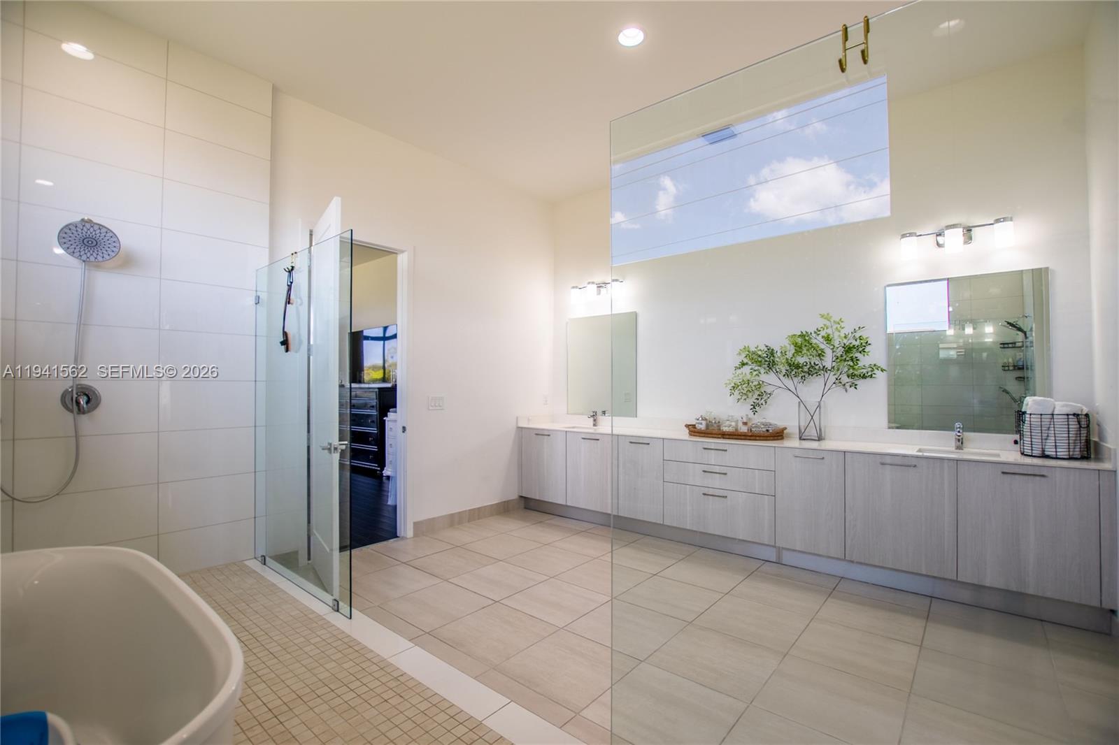 CIRCLE S ESTATES - Residential