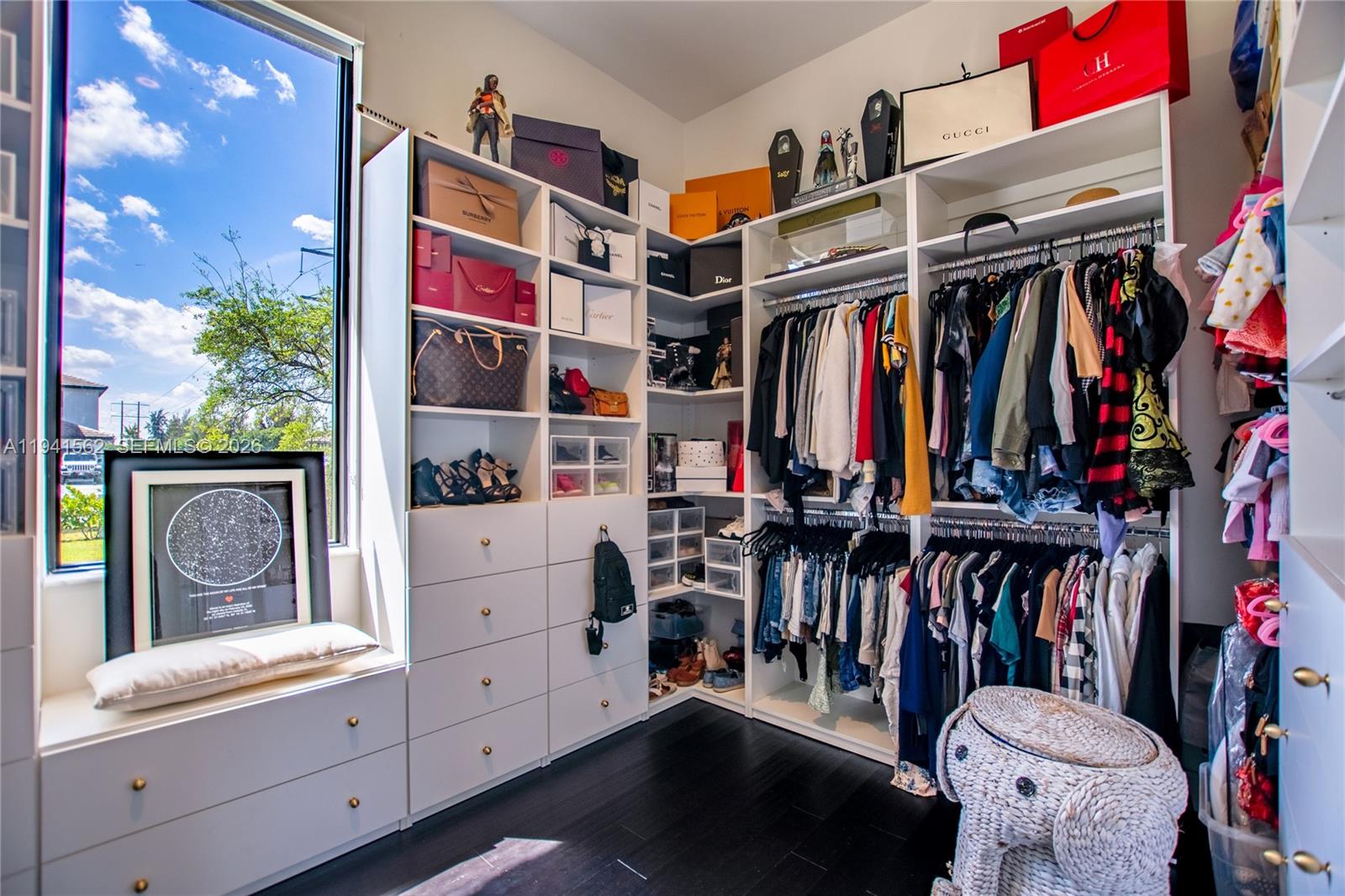 CIRCLE S ESTATES - Residential