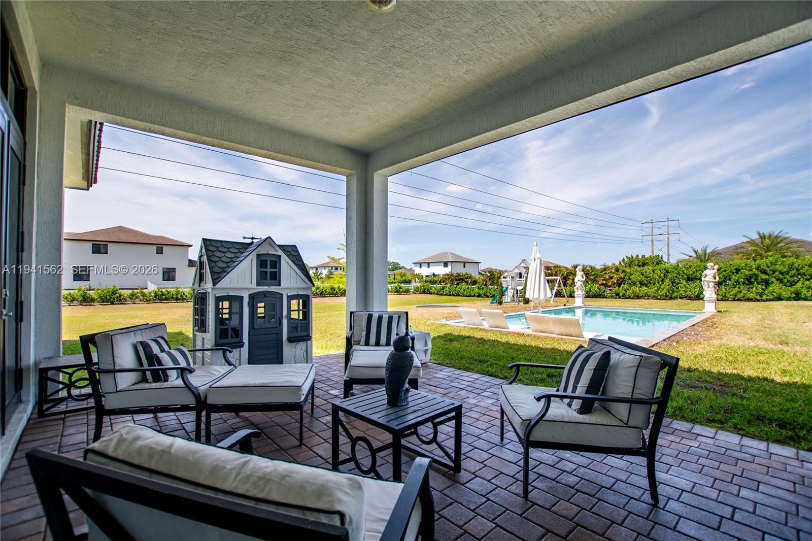 CIRCLE S ESTATES - Residential