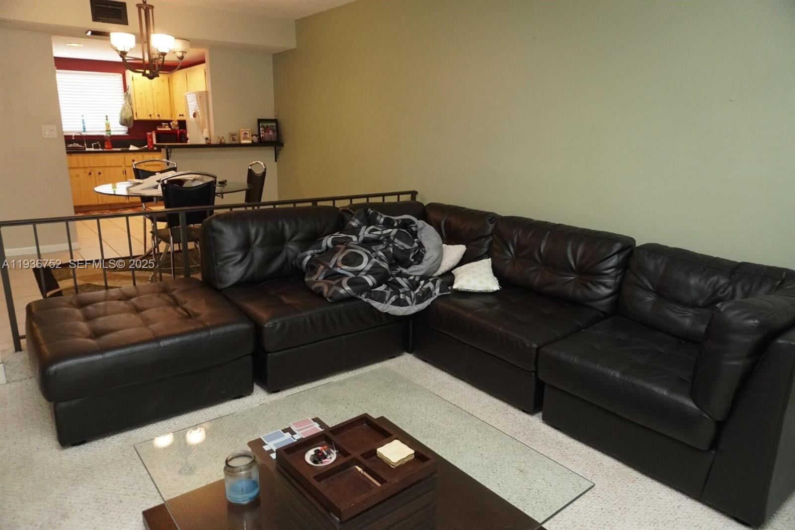 ARISTA PARK CONDO - Residential