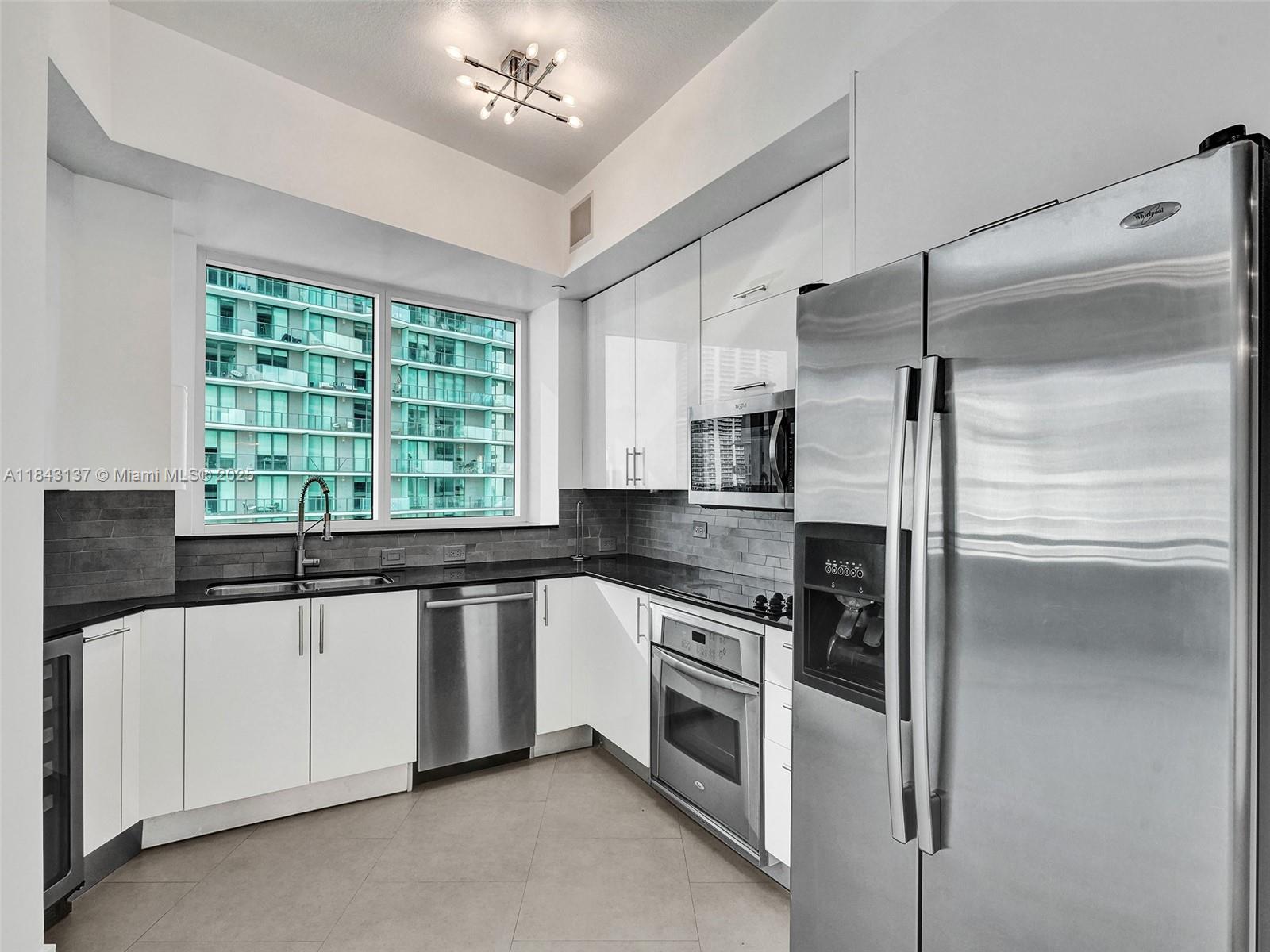 60 SW 13th St 3224