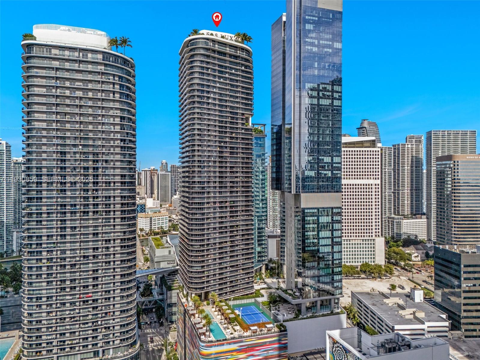 801 SMA RESIDENCE CONDO - Residential