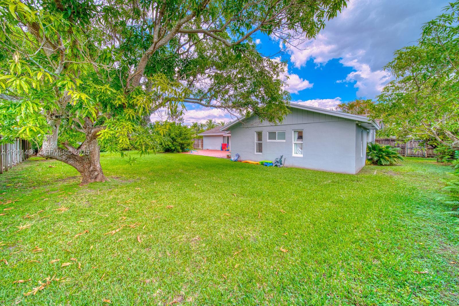 PINE SHORE SEC 7 - Residential