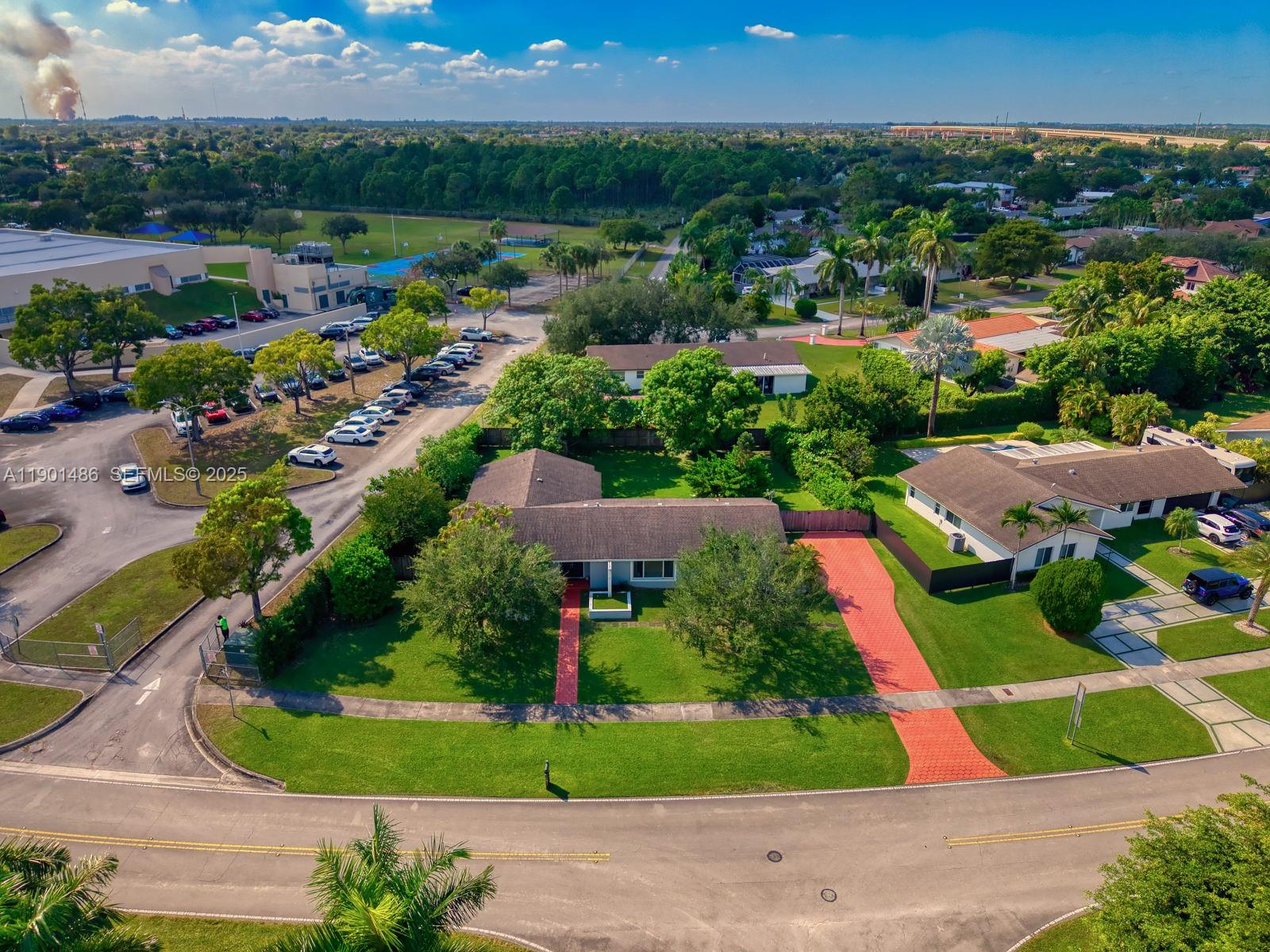 PINE SHORE SEC 7 - Residential