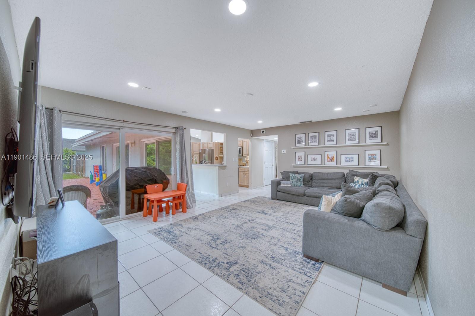 PINE SHORE SEC 7 - Residential