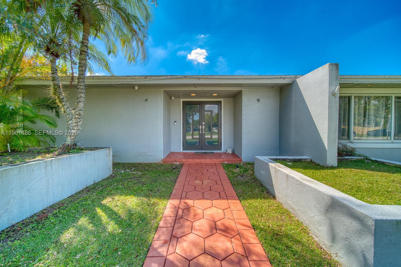 PINE SHORE SEC 7 - Residential