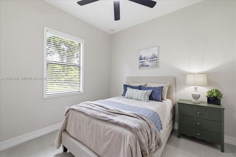 Tiny photo for 810 Sentinela Blvd, Lehigh Acres, FL 33974 (MLS # A12007309)