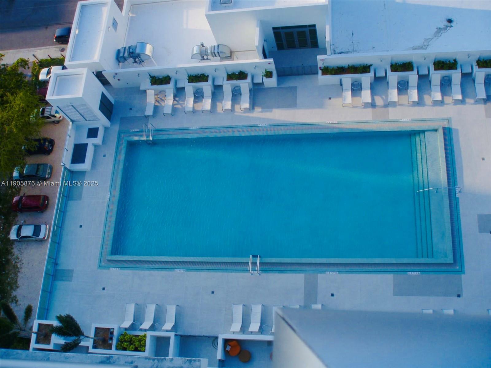 GALLERY ART CONDO - Residential Lease