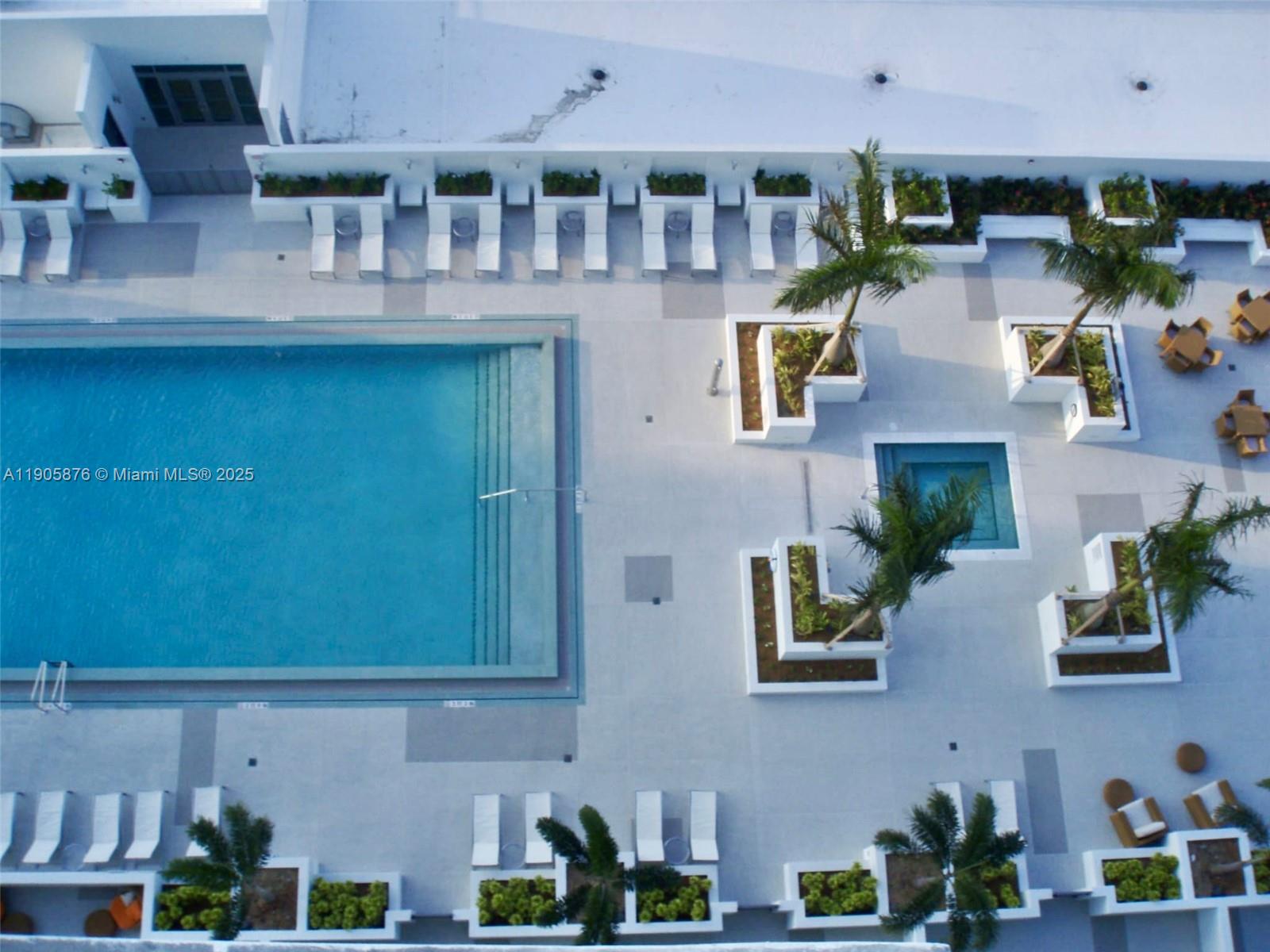 GALLERY ART CONDO - Residential Lease