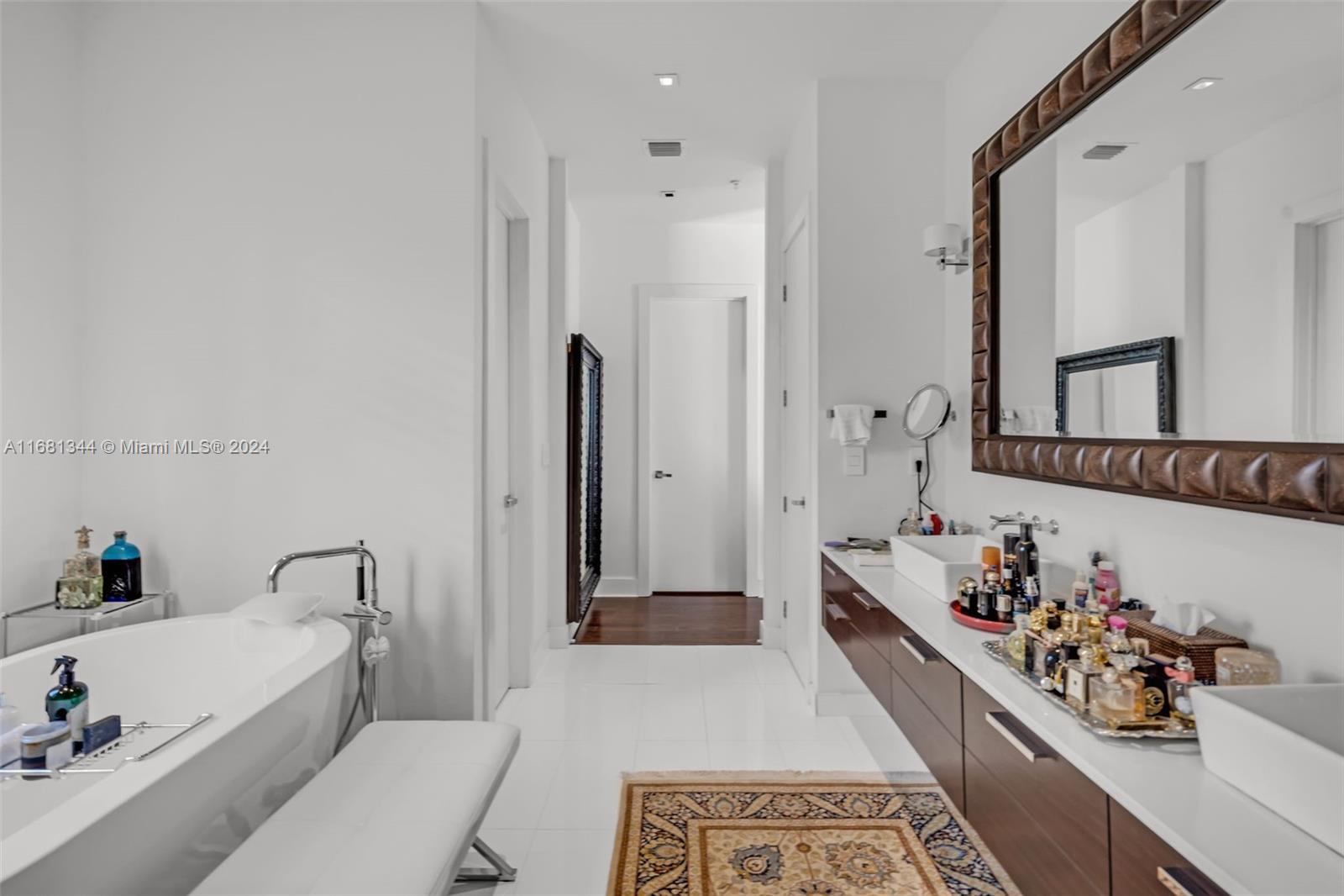 ANASTASIA CORAL GABLES CO - Residential