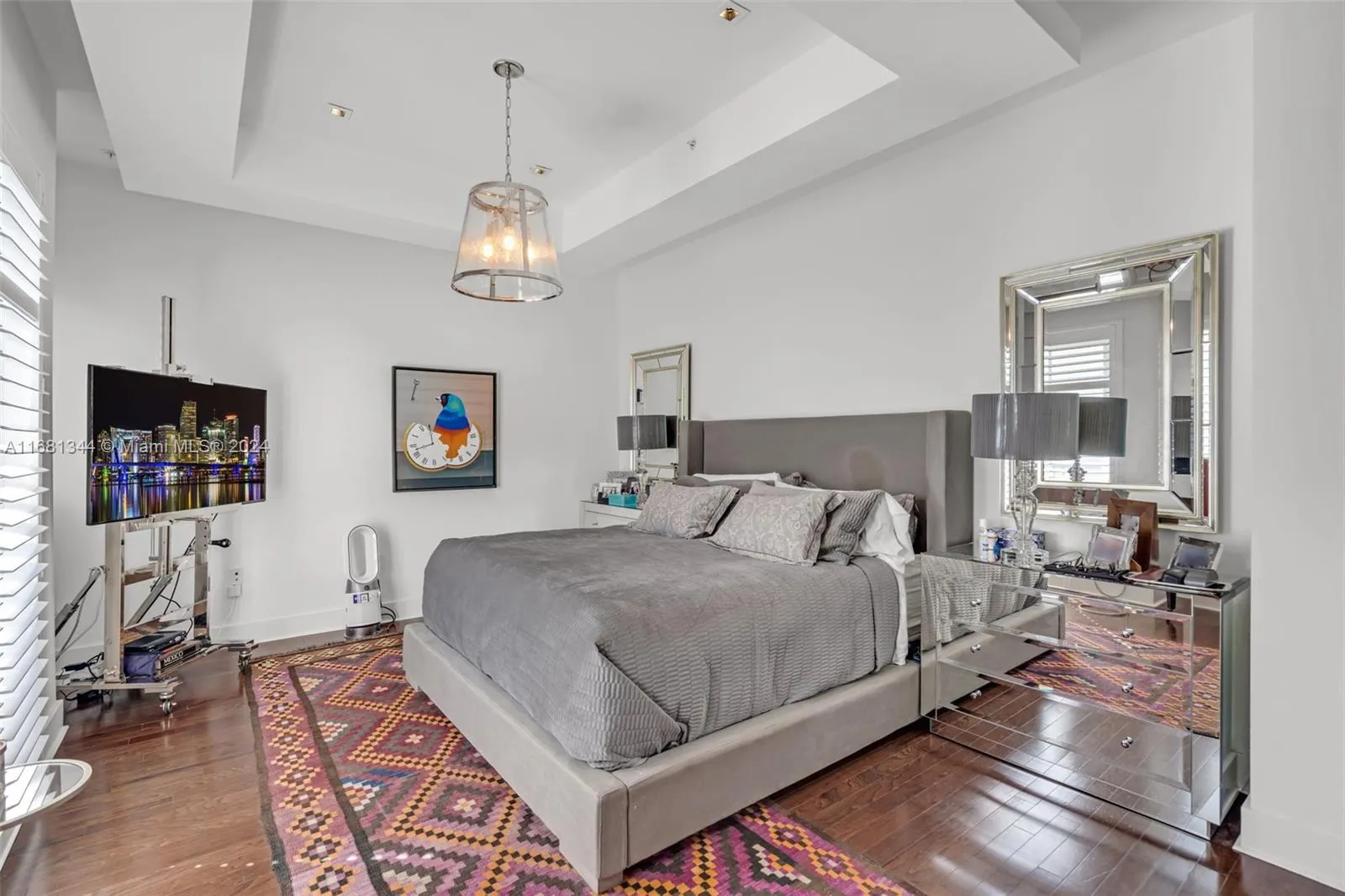 Coral Gables, Florida 33134, United States, 3 Bedrooms Bedrooms, ,4 BathroomsBathrooms,Residential,Active,37103