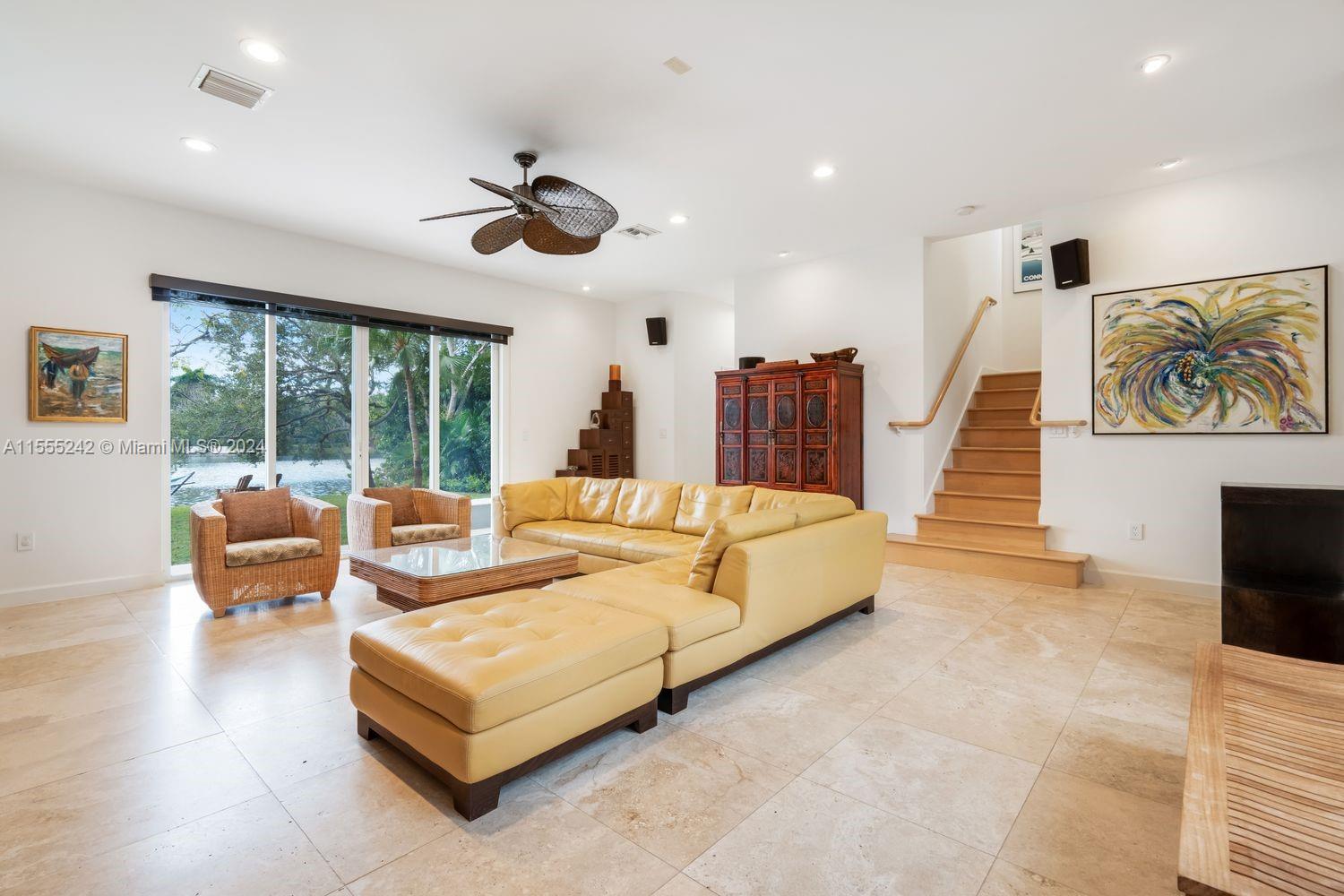 1STAADD HAMMOCK LAKE 2 - Residential