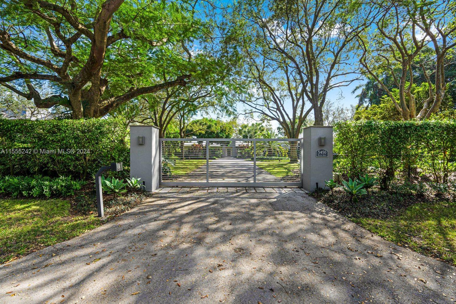 1STAADD HAMMOCK LAKE 2 - Residential