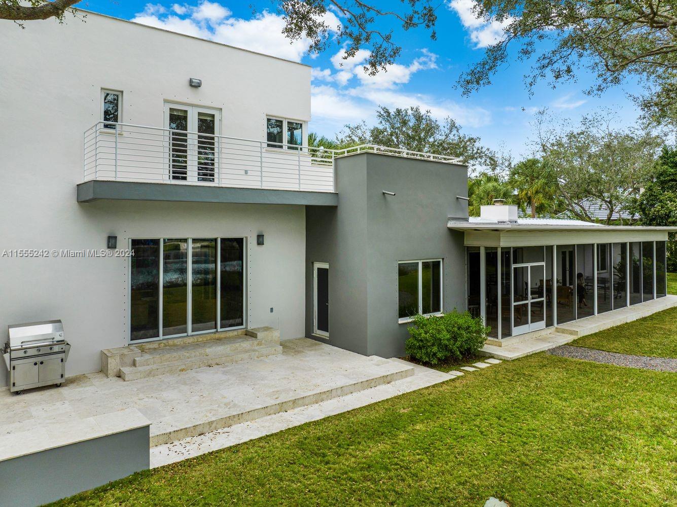 1STAADD HAMMOCK LAKE 2 - Residential