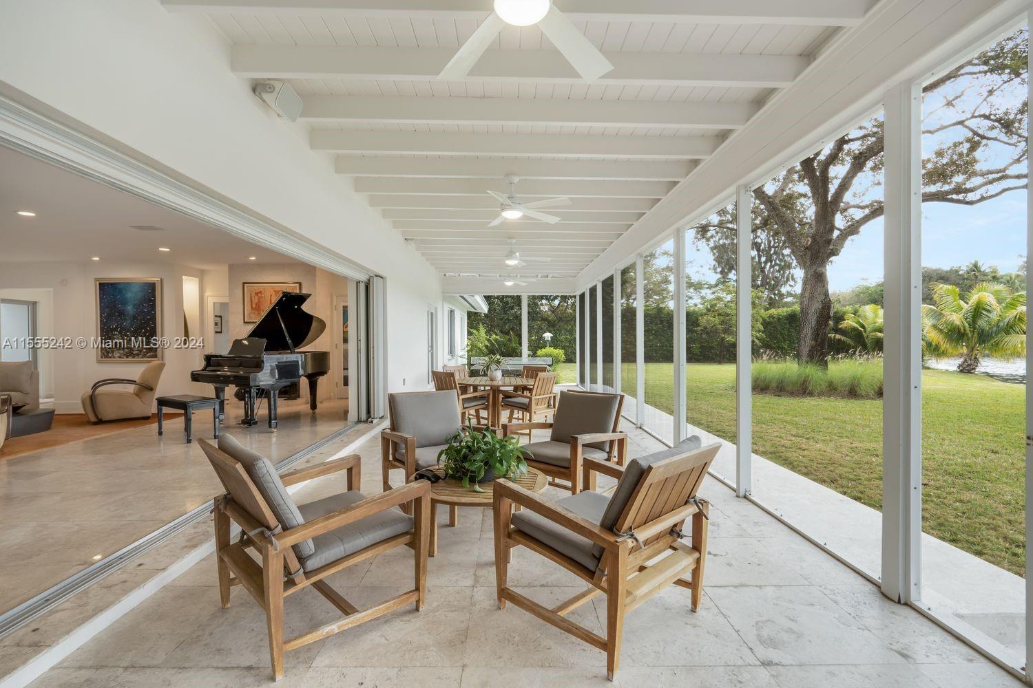 1STAADD HAMMOCK LAKE 2 - Residential