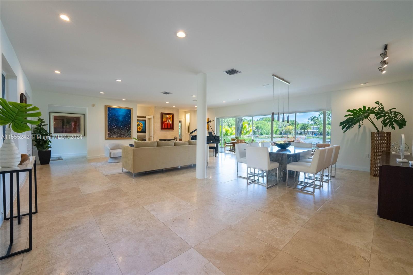 1STAADD HAMMOCK LAKE 2 - Residential