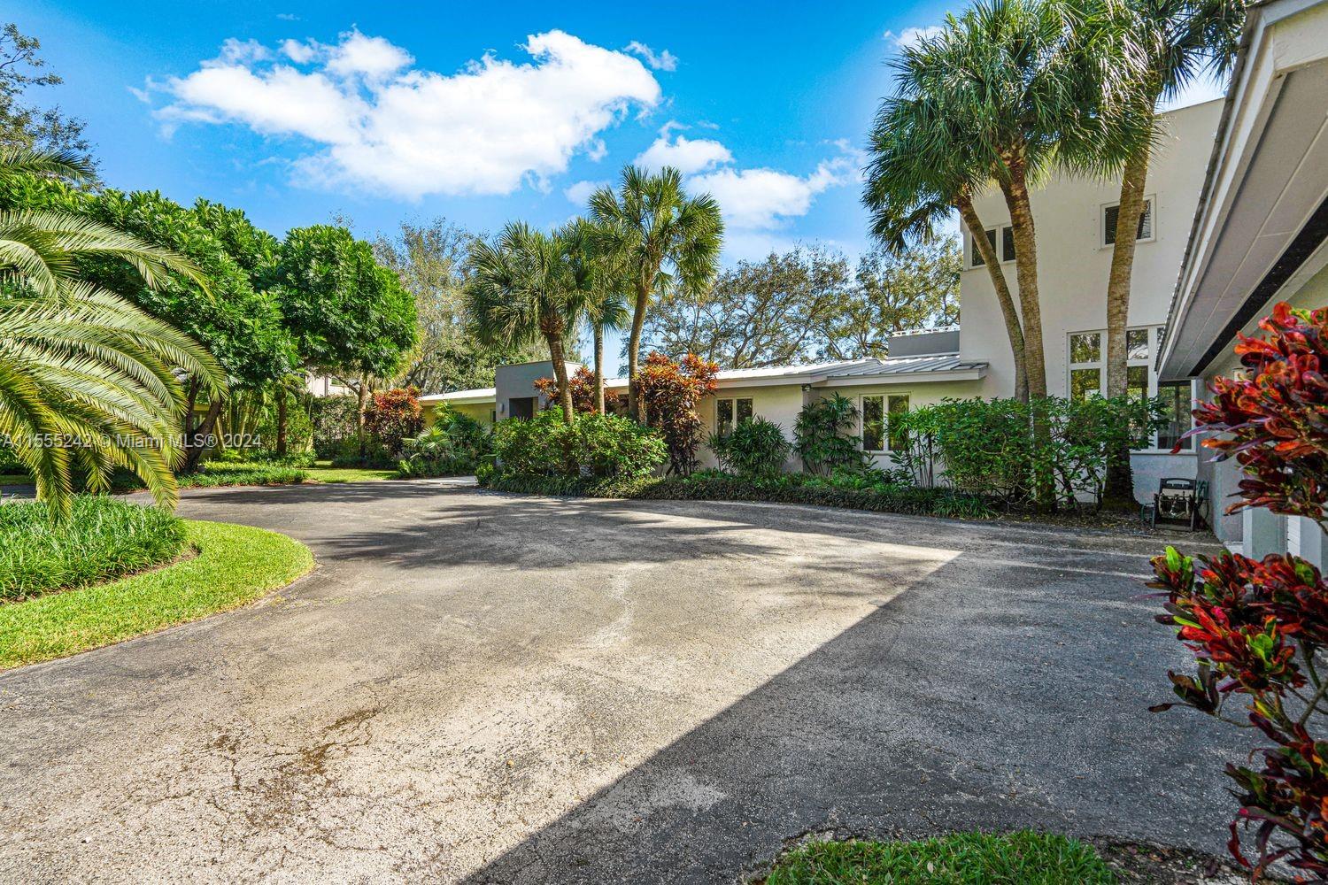 1STAADD HAMMOCK LAKE 2 - Residential