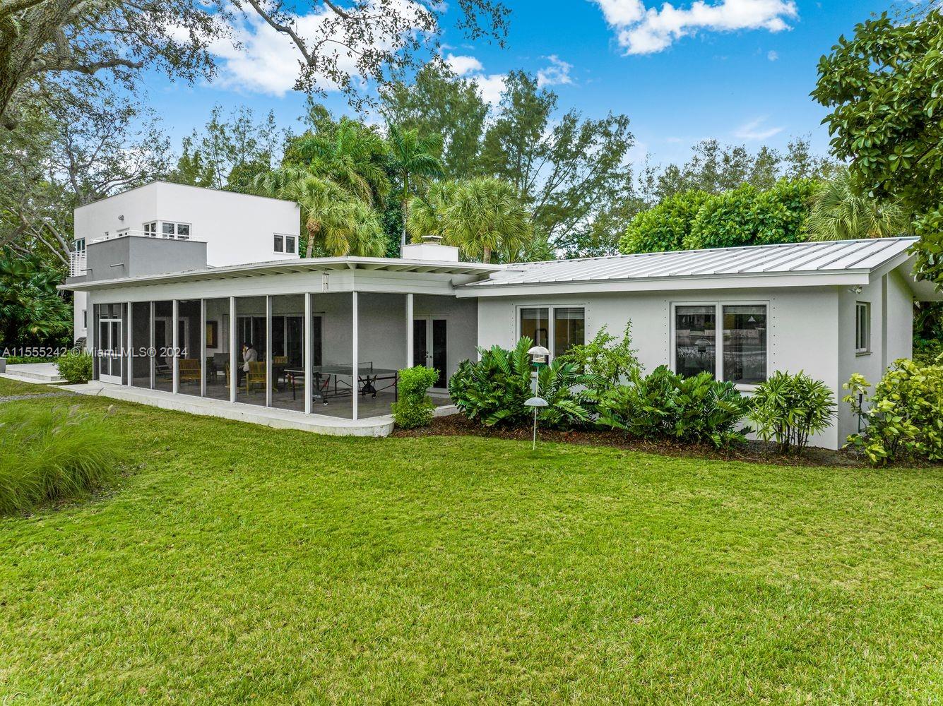 1STAADD HAMMOCK LAKE 2 - Residential