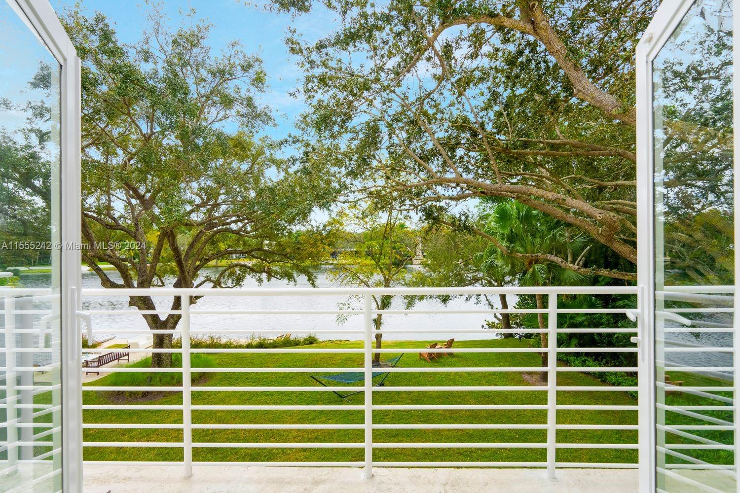 1STAADD HAMMOCK LAKE 2 - Residential