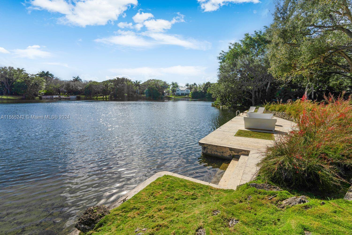 1STAADD HAMMOCK LAKE 2 - Residential