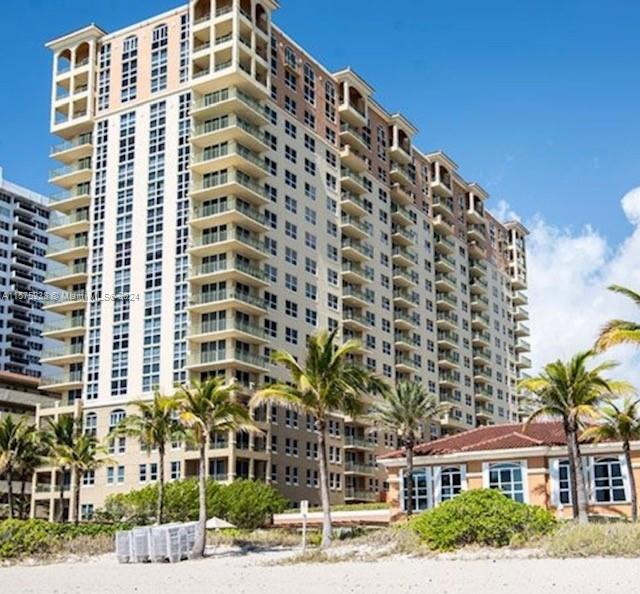 2080 OCEAN DRIVE CONDO - Residential Lease