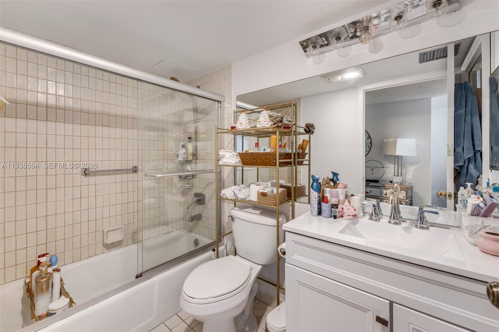 THE EMERALDBAY @ KEY COLON - Residential