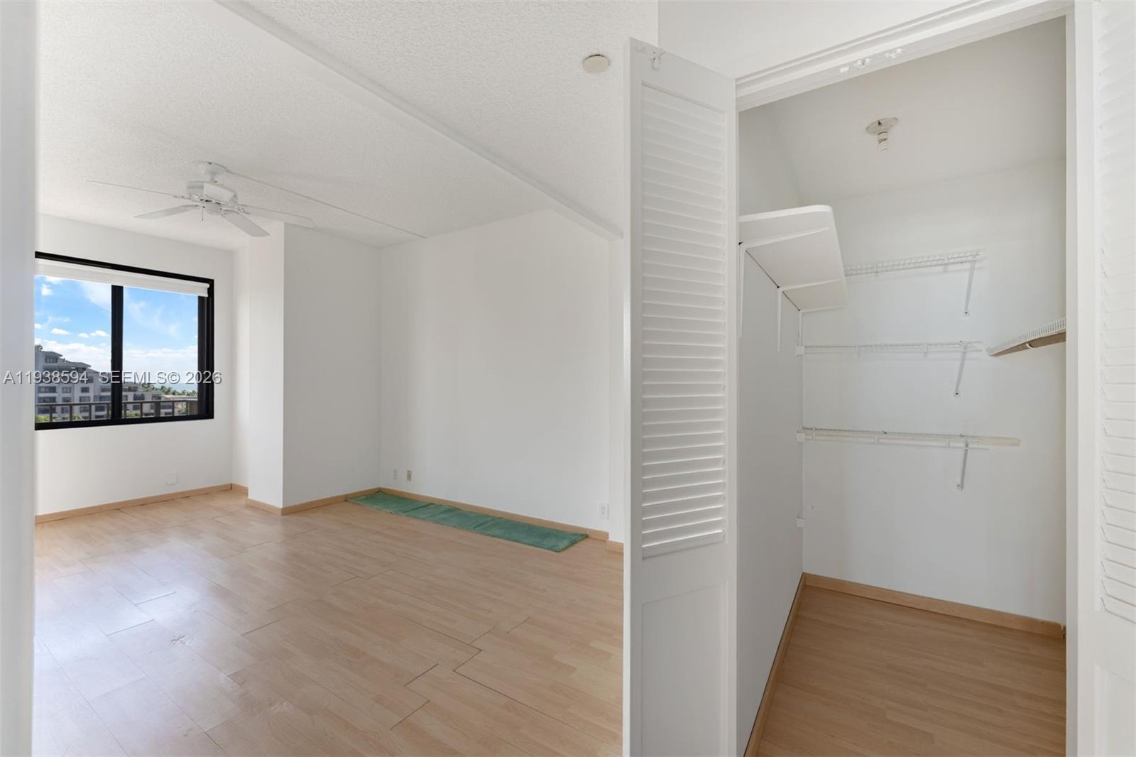 THE EMERALDBAY @ KEY COLON - Residential