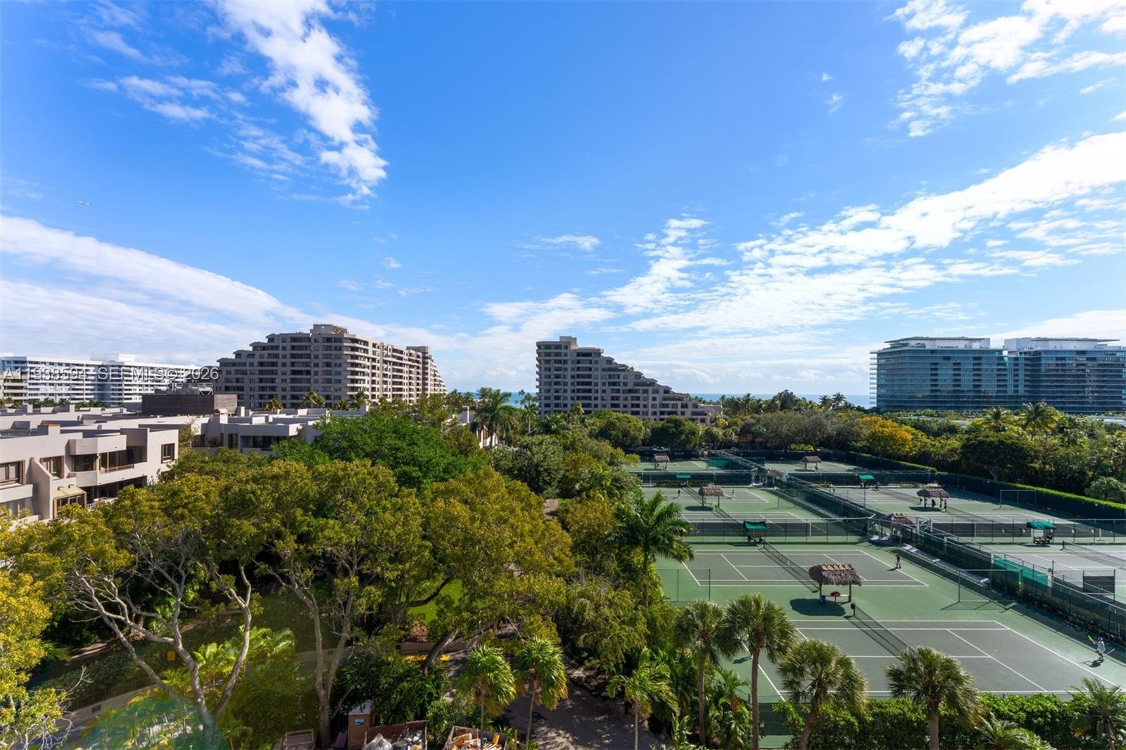 THE EMERALDBAY @ KEY COLON - Residential