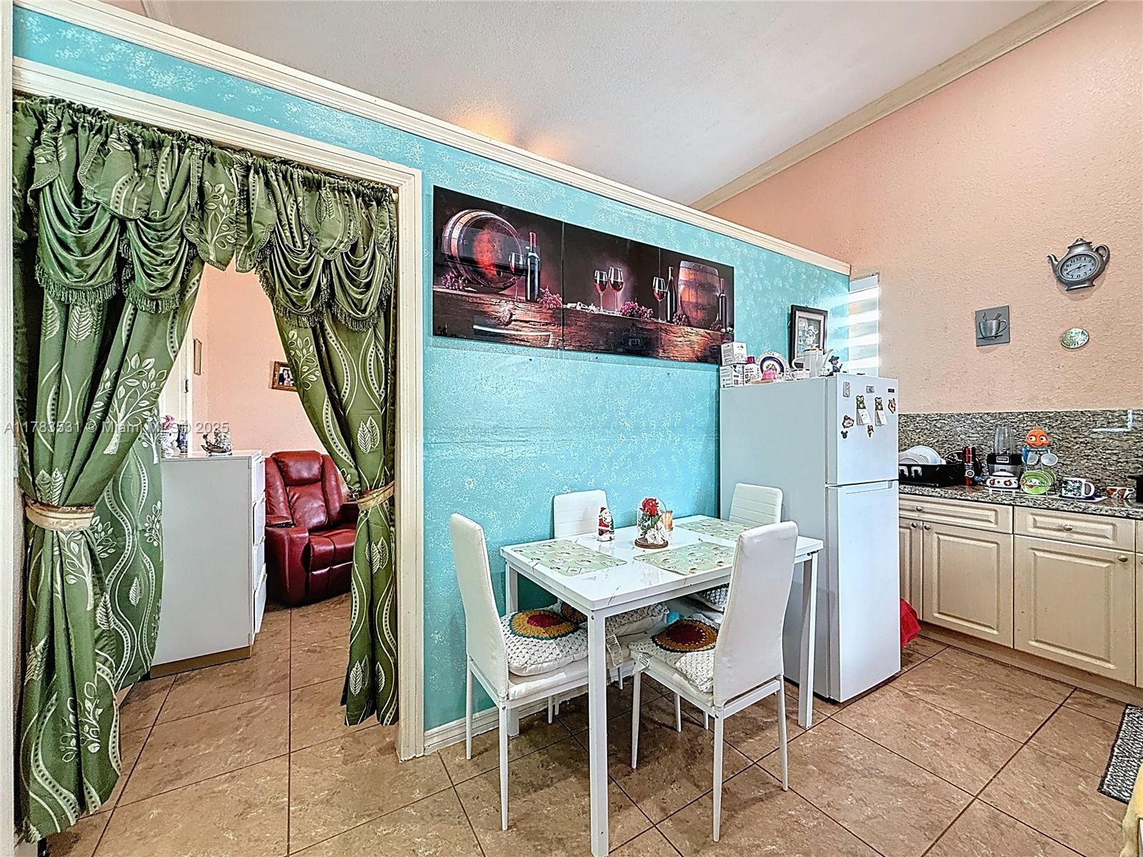Redlands - Residential
