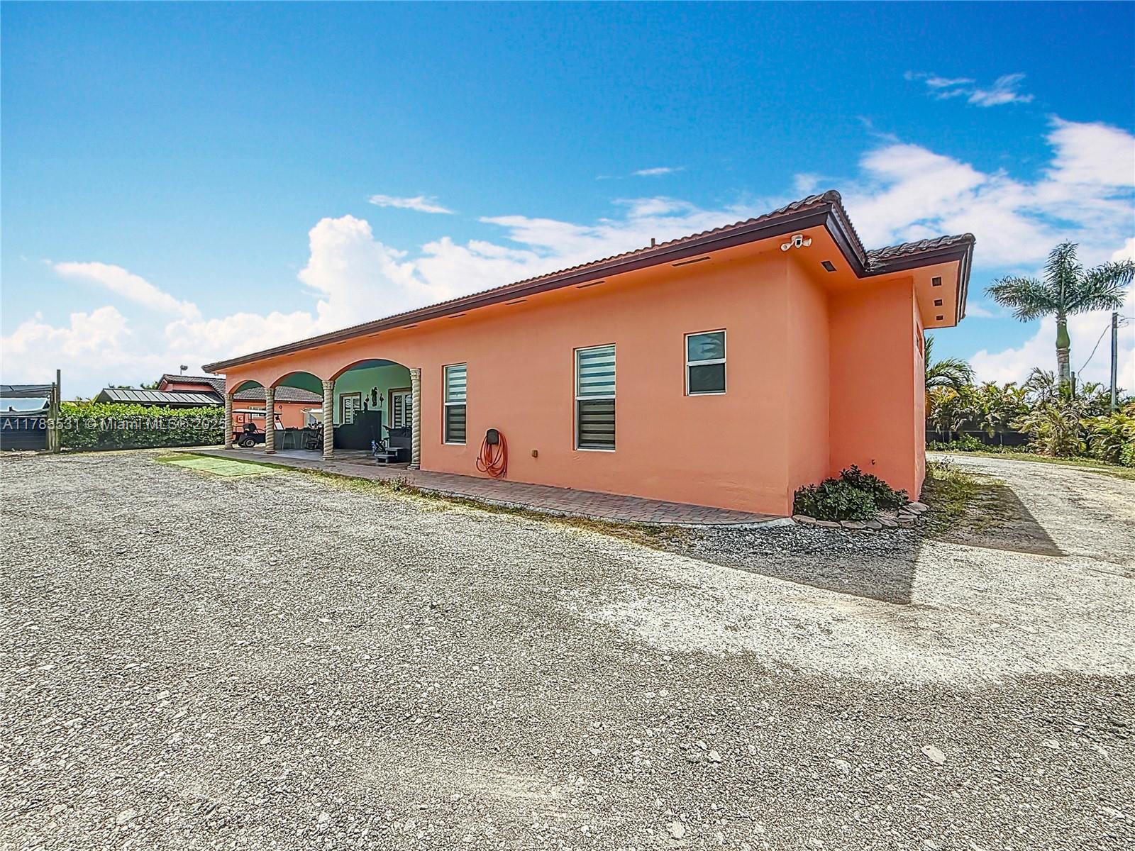 Redlands - Residential