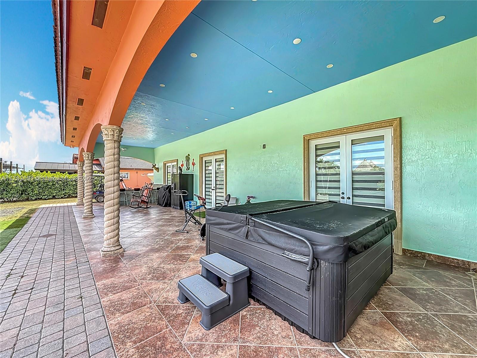 Redlands - Residential