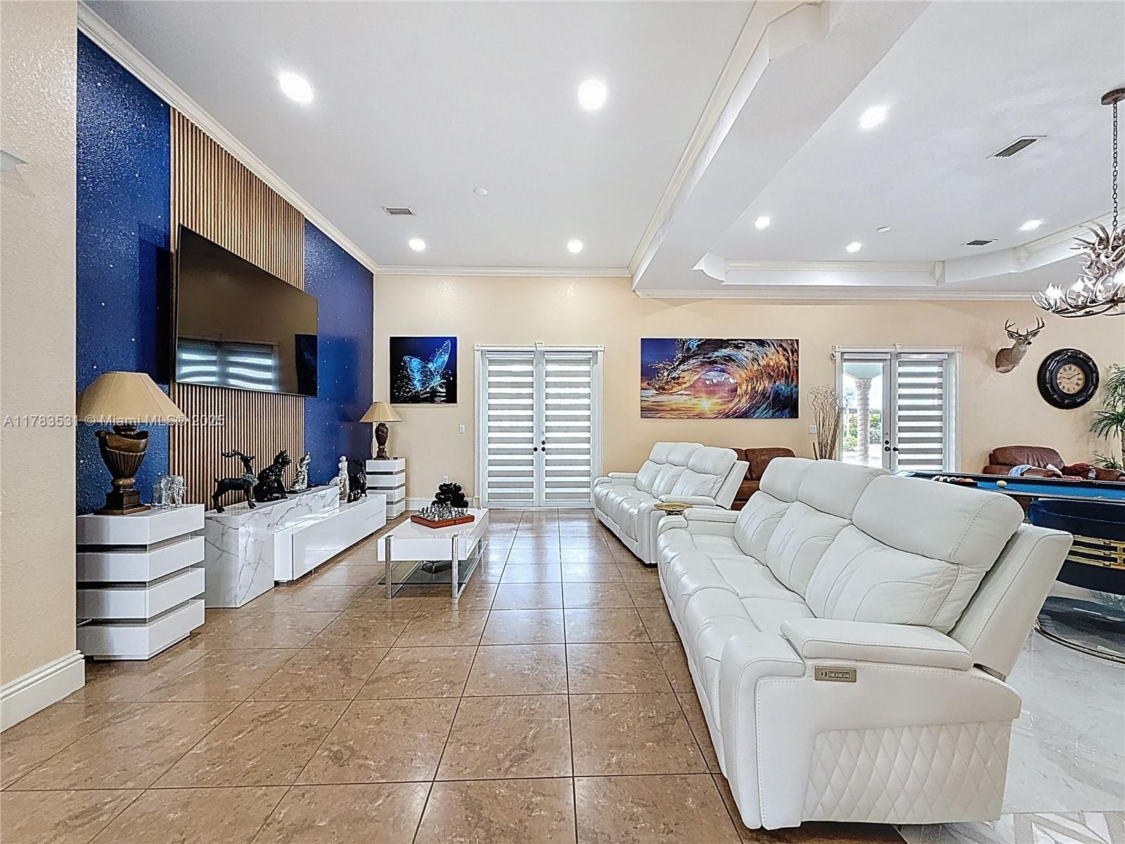Redlands - Residential