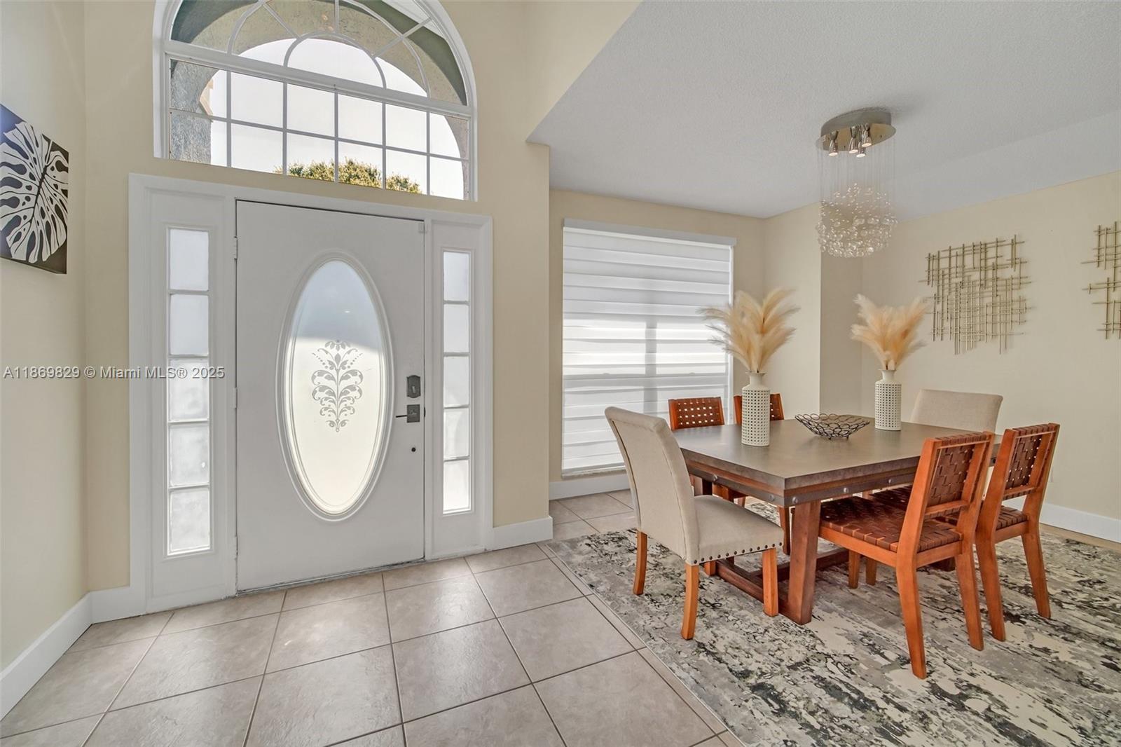 LINDFIELDS UNIT 3 - Residential