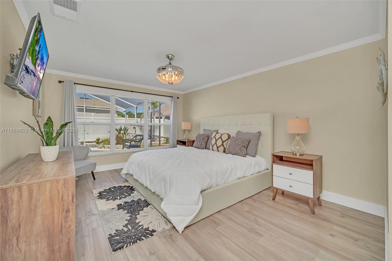 LINDFIELDS UNIT 3 - Residential