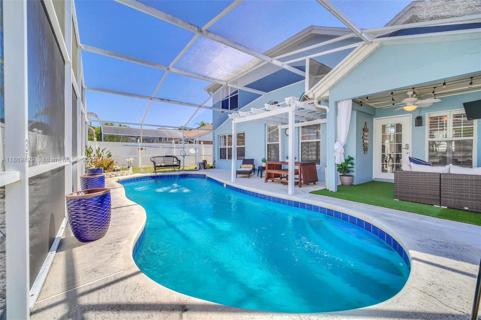 LINDFIELDS UNIT 3 - Residential