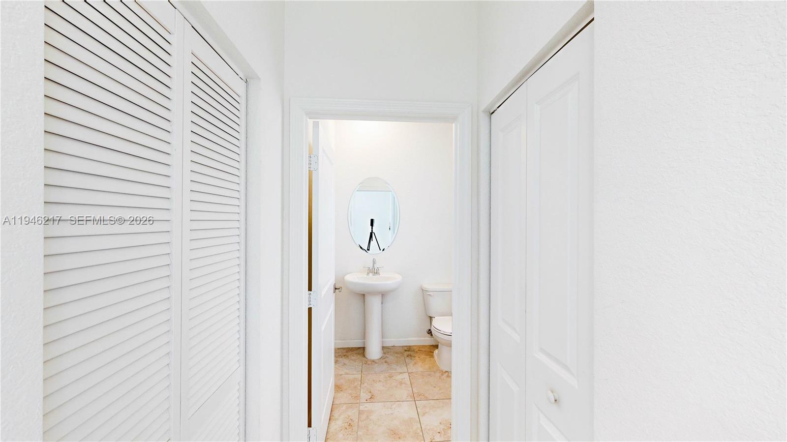 A H AT TURNPIKE SOUTH SEC - Residential