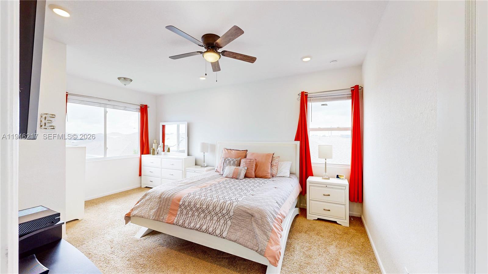 A H AT TURNPIKE SOUTH SEC - Residential