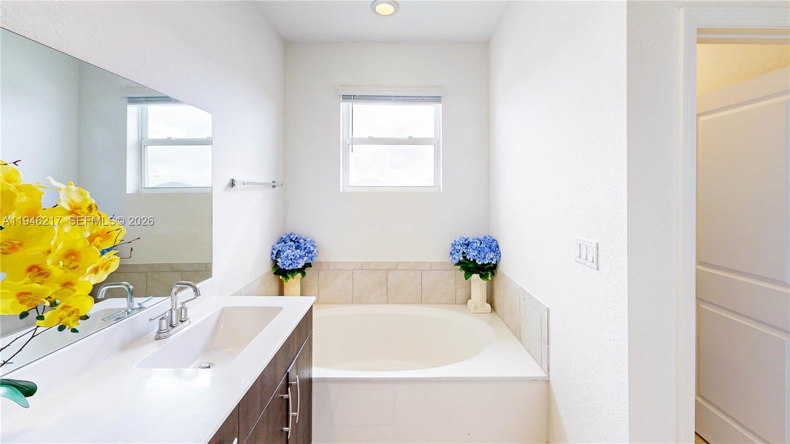 A H AT TURNPIKE SOUTH SEC - Residential