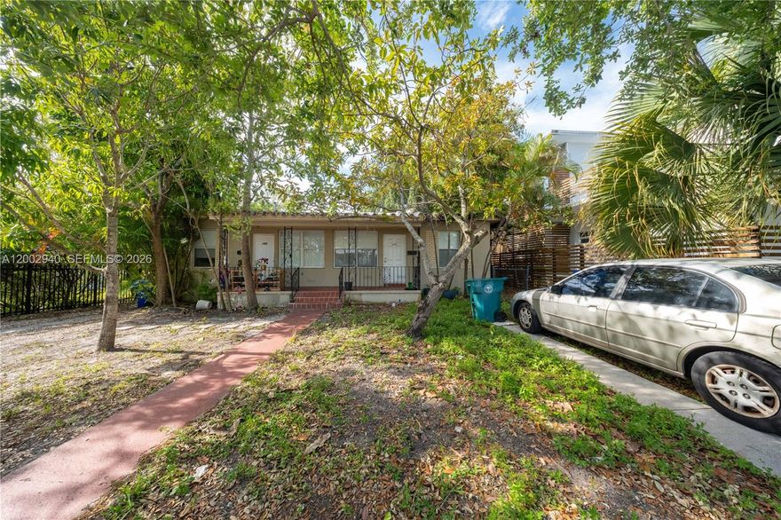 Income-producing duplex in the highly desirable Buena Vista neighborhood, just steps from the Design District. Each unit features 1 bedroom and 1 bathroom, both currently rented on a month-to-month basis—offering immediate cash flow with flexibility for future rent increases. Prime location surrounded by world-class dining, shopping, and ongoing development, making this an excellent investment or redevelopment opportunity.