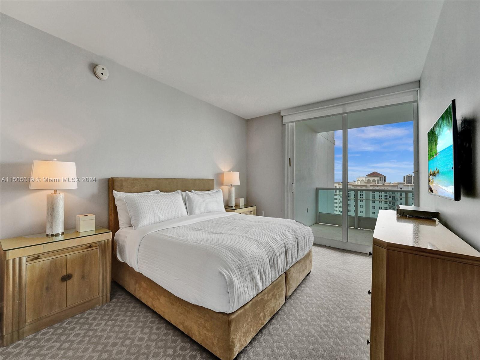 TOWERS OF PORTO VITA-SOUT - Residential