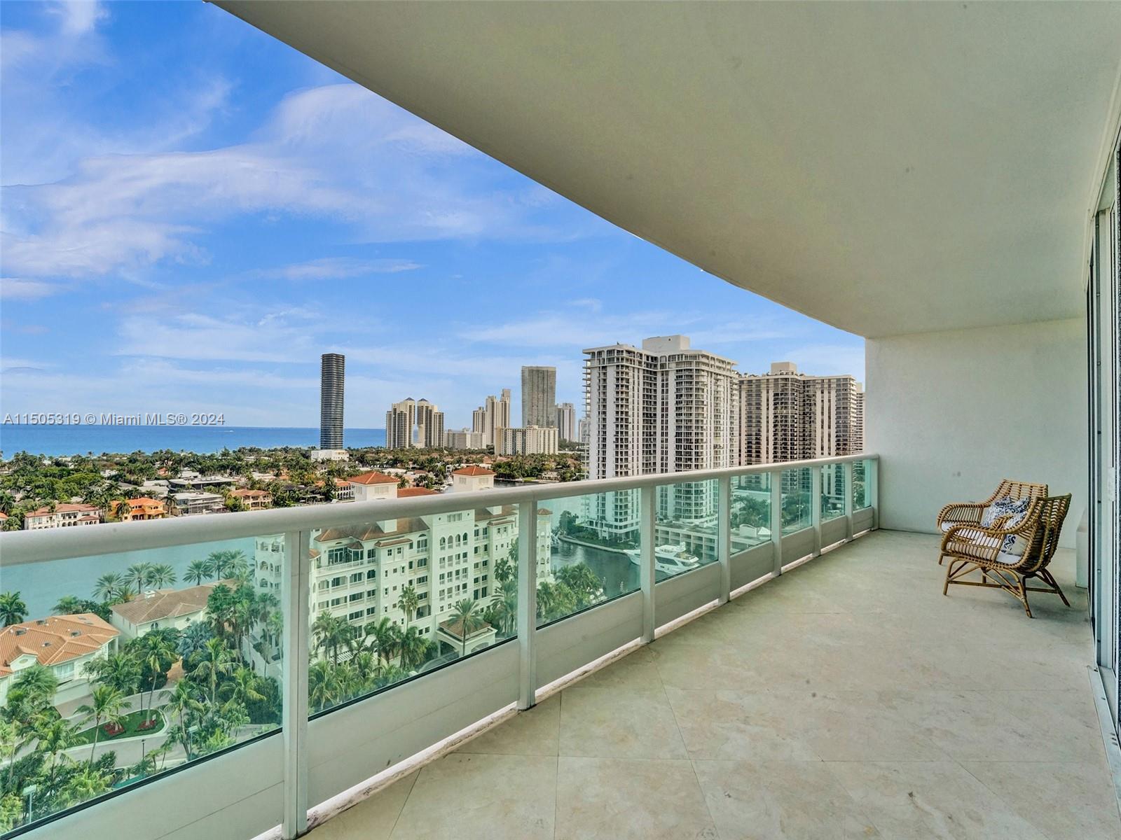 TOWERS OF PORTO VITA-SOUT - Residential