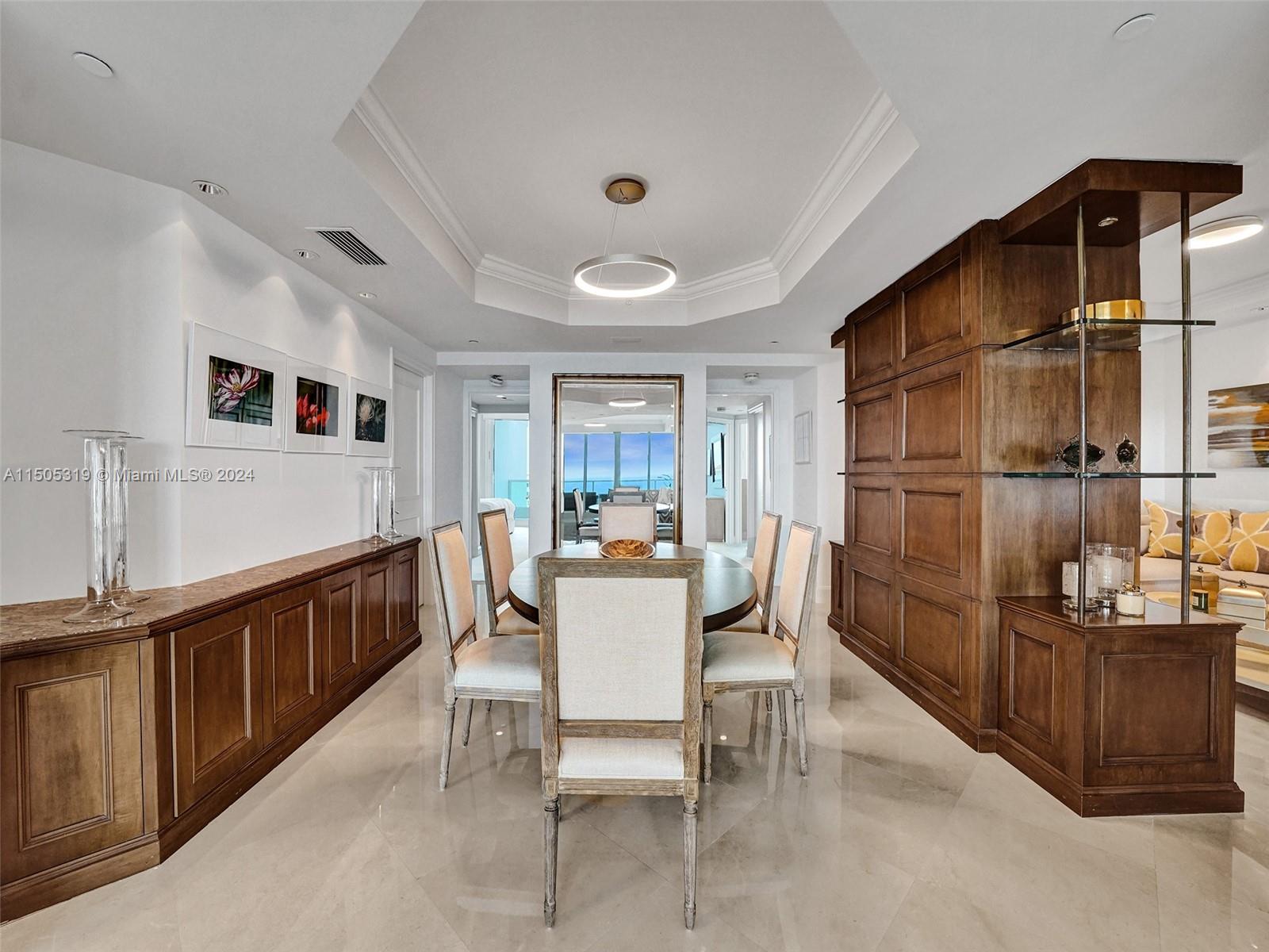 TOWERS OF PORTO VITA-SOUT - Residential