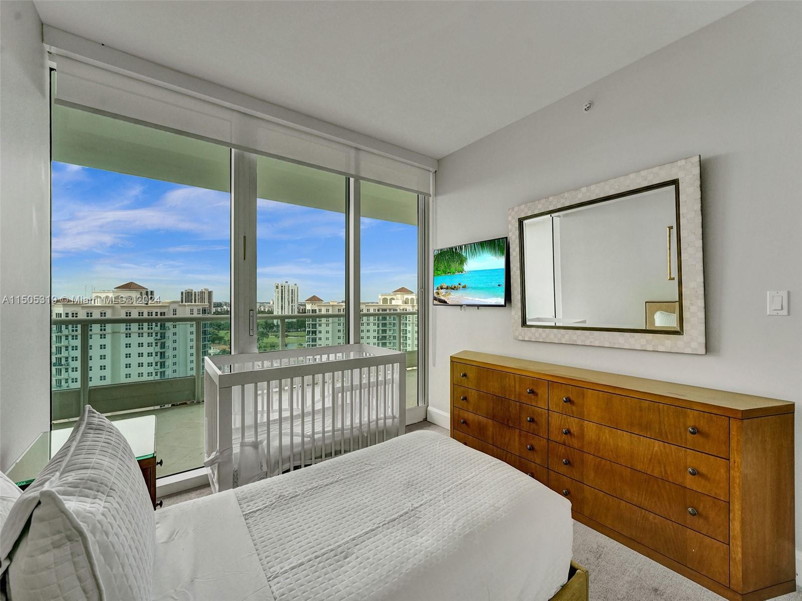 TOWERS OF PORTO VITA-SOUT - Residential