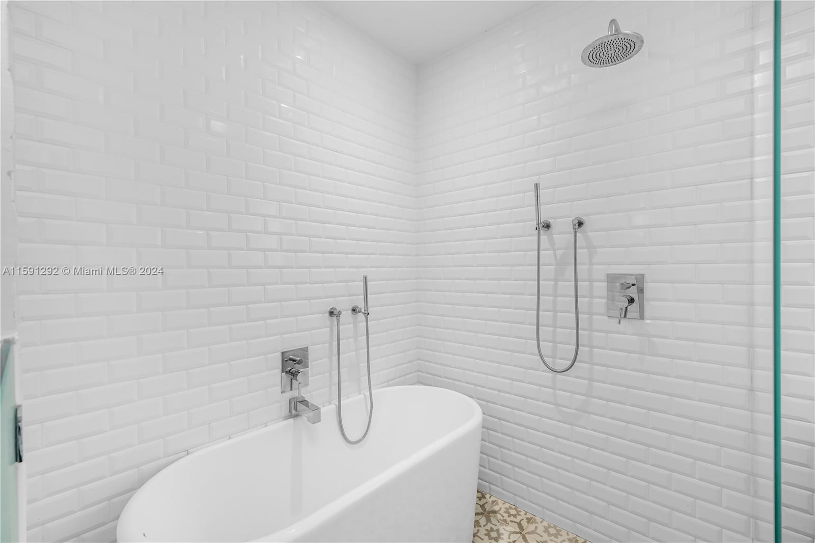 NEW BELLE MEADE - Residential