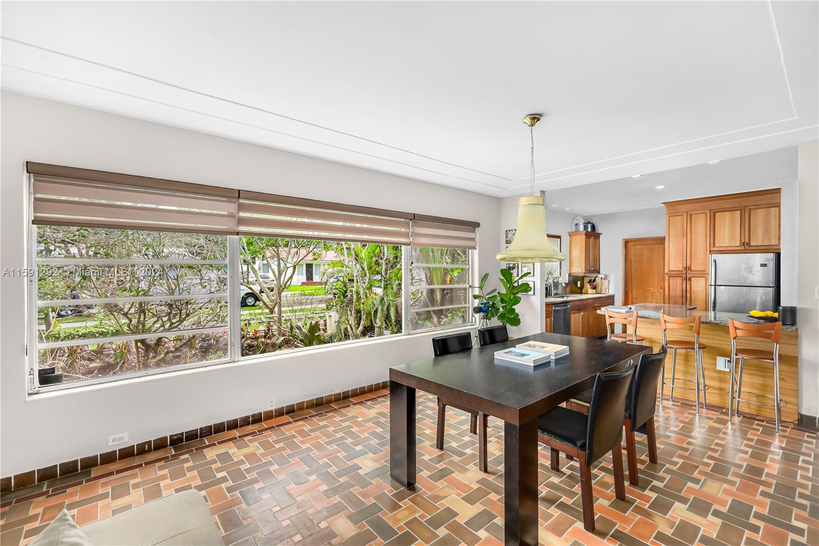 NEW BELLE MEADE - Residential