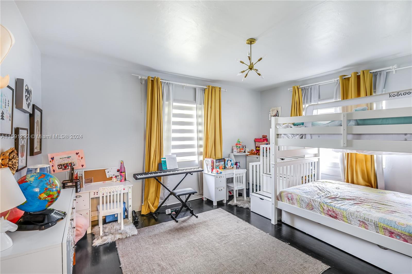 NEW BELLE MEADE - Residential